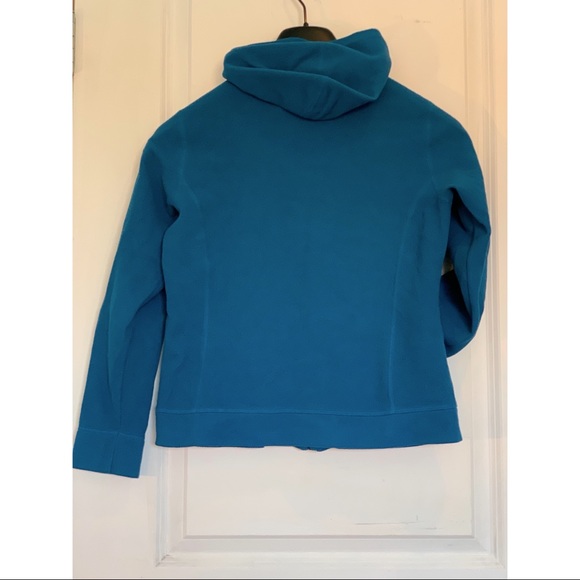 Aqua blue L.L.Bean fleece, size small. Smoke free home. - Picture 2 of 4